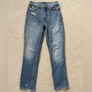 Abercrombie & Fitch mom jeans size 24